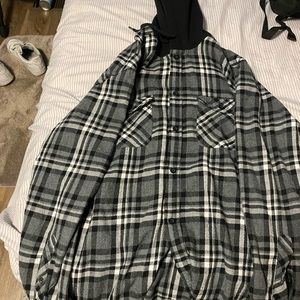 BLACK AND WHITE FLANNEL!